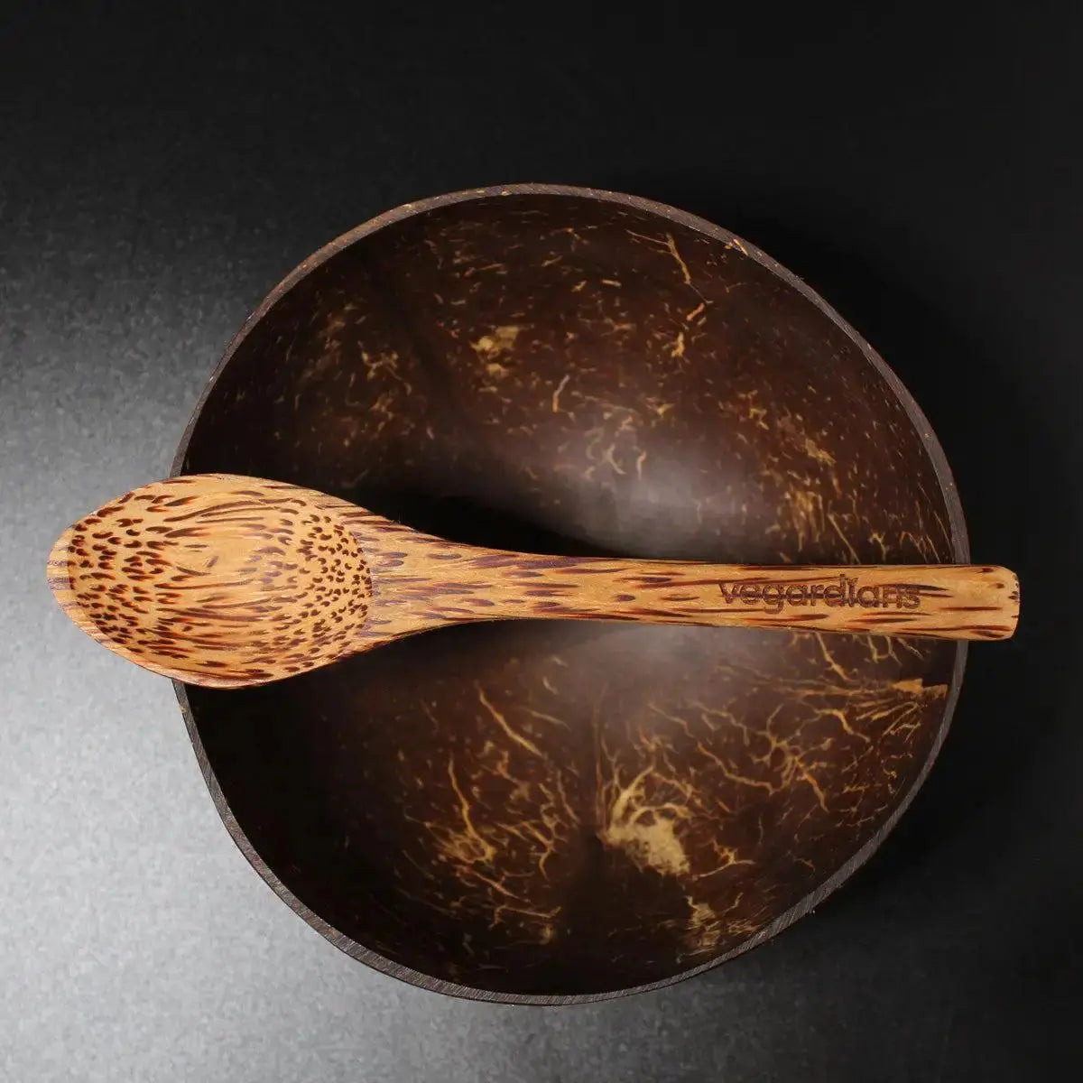 Vegardians Vegane Kokosnuss-Schalen für ein gesundes und Veganer Leben. Ernährungszusatz für Muskelaufbau und tägliche Unterstützung.